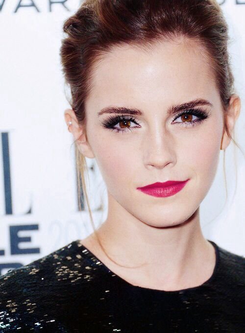 ihb2BJEM Emma wants us to spray our juicy loads on her [Emma Watson JOI] 05.jpg